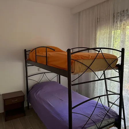 Lägenhet Priftis Homes