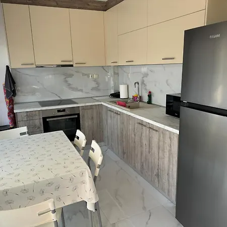 Priftis Homes Lägenhet
